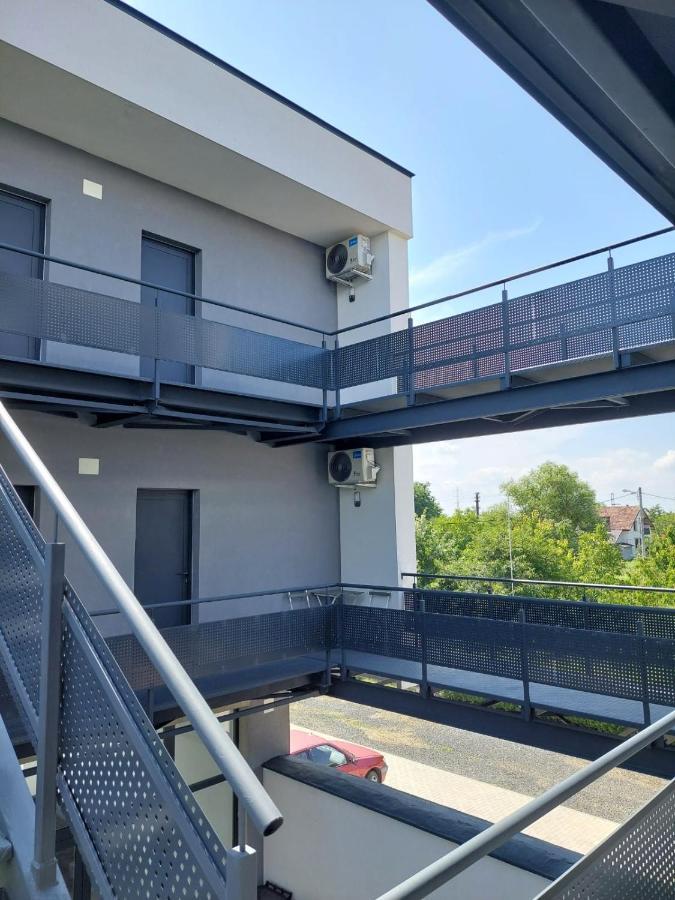 Casa Maria City Apartments Тимишоара Экстерьер фото