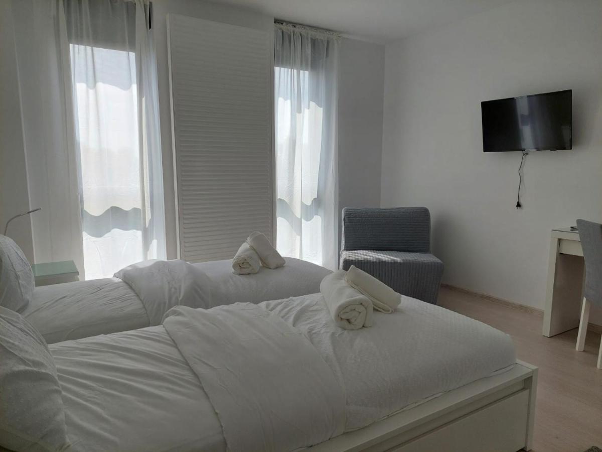 Casa Maria City Apartments Тимишоара Экстерьер фото